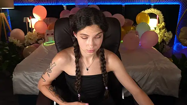 BabyFlowerr Chat XXX in diretta