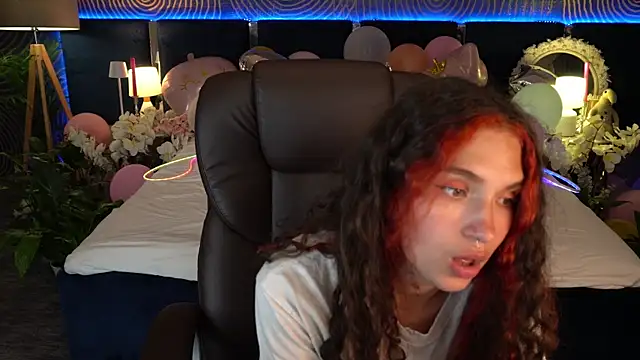 BabyFlowerr Chat XXX in diretta