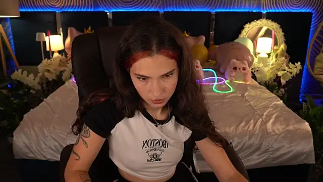 XXX chat uživo modela BabyFlowerr