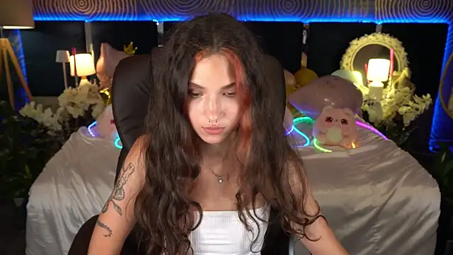 BabyFlowerr 라이브 XXX   채팅