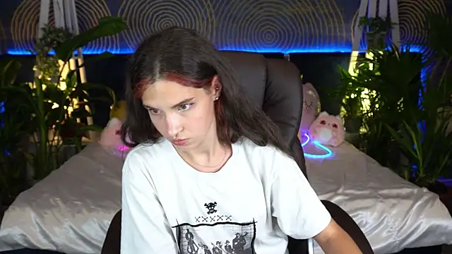 Chat +18 de BabyFlowerr ao vivo