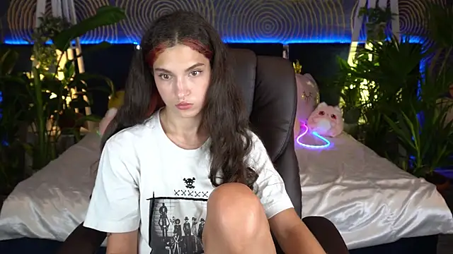 BabyFlowerr – Live XXX-chat