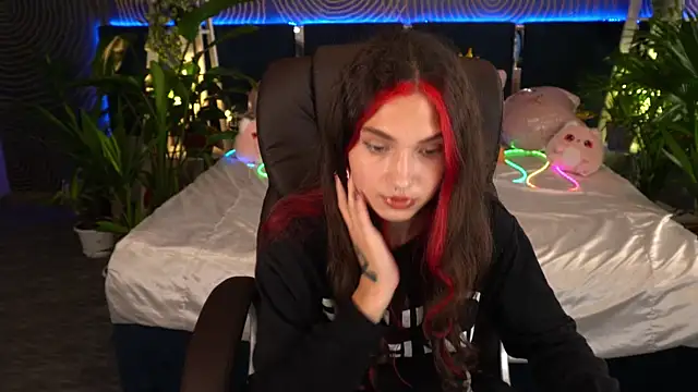 Chat XXX en directo de BabyFlowerr