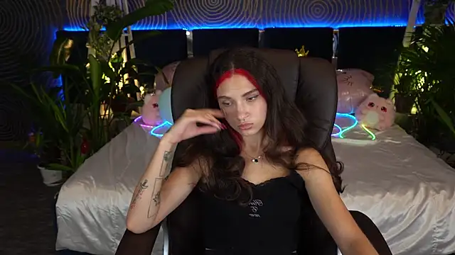 BabyFlowerr Chat XXX in diretta