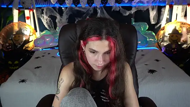 BabyFlowerr Show in webcam