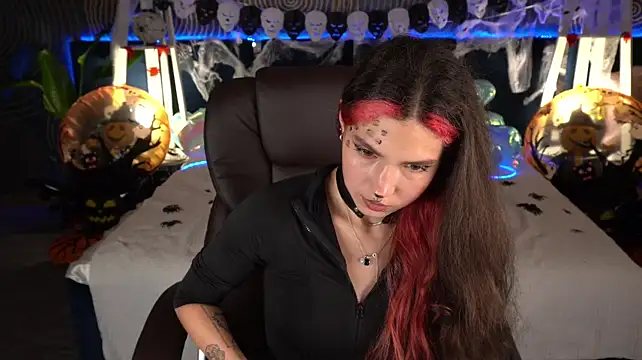 BabyFlowerr webcam show