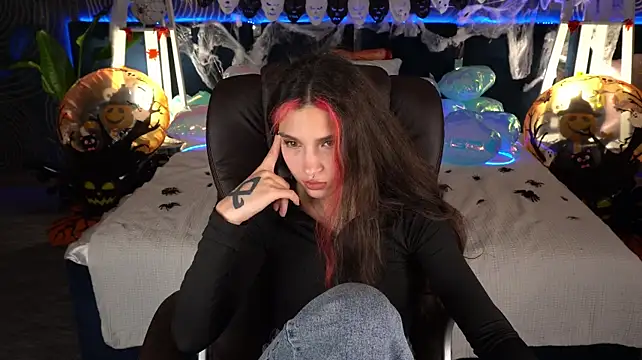 XXX chat uživo modela BabyFlowerr