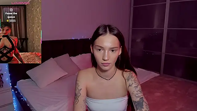 SophieCatty's Webcam Show