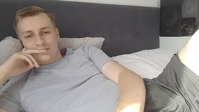 your_andy: вебкам-шоу