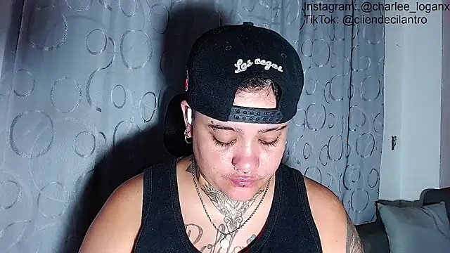 Techno_420_'s Live XXX Chat