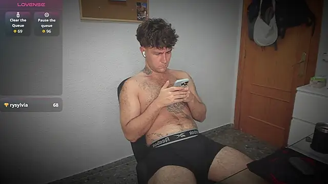 HonestAndrew Show Webcam