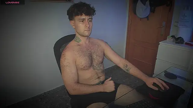HonestAndrew Webcam-Show