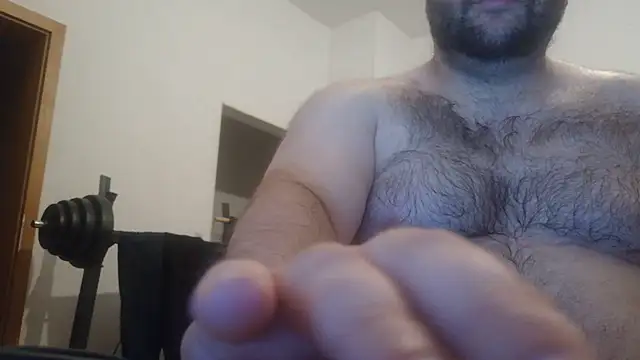 musculardaddybear89's Webcam Show