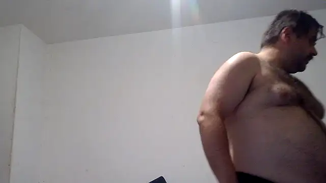 musculardaddybear89 Webcam-Show