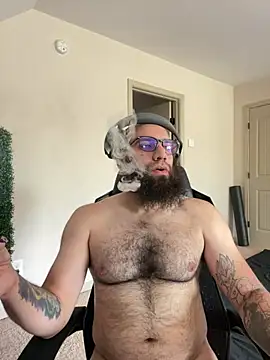 MastaWolfy's Webcam Show