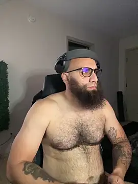 MastaWolfy's Live XXX Chat