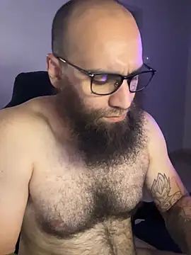 MastaWolfy's Live XXX Chat