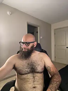 MastaWolfy's Live XXX Chat