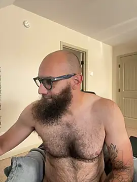 MastaWolfy Chat XXX in diretta
