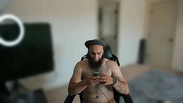 MastaWolfy webkamerás műsora
