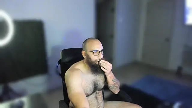 Вебкам-шоу MastaWolfy