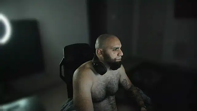 Chat XXX en directo de MastaWolfy
