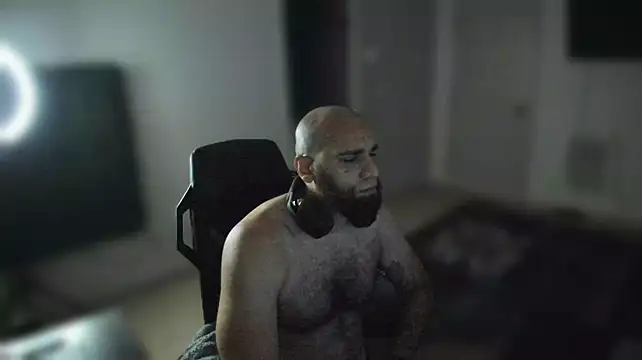 MastaWolfyn Live XXX chat