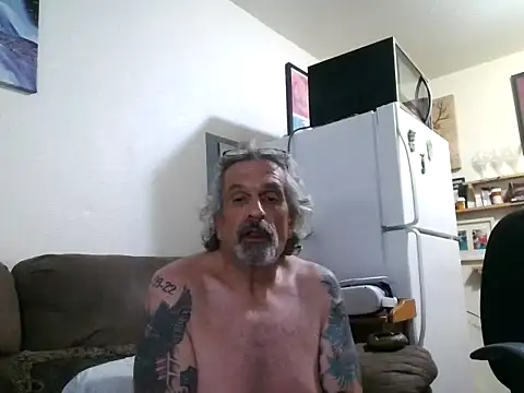 Victoria121565Harley Show in webcam