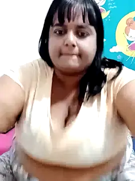 SusanaEshwar's Live XXX Chat