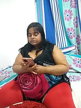 SusanaEshwar's Live XXX Chat