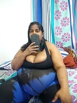 SusanaEshwar Adlı Modelin Canlı XXX Sohbeti