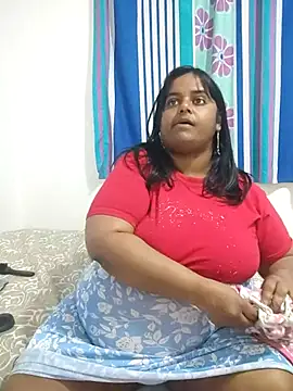 SusanaEshwar's Live XXX Chat