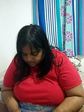 SusanaEshwar's Live XXX Chat