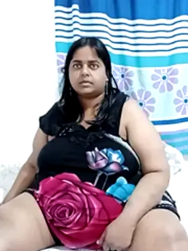 SusanaEshwar Chat XXX in diretta