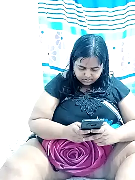 SusanaEshwar Chat XXX in diretta