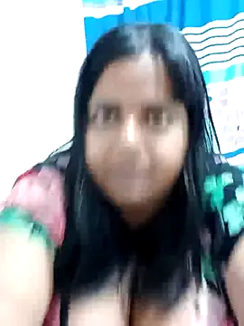 SusanaEshwar Chat XXX in diretta