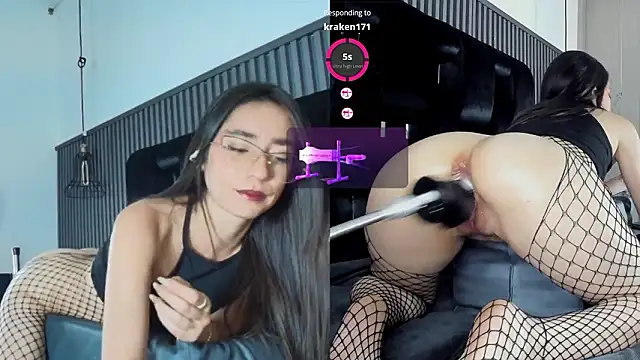 Show modela levana1 na web-kameri