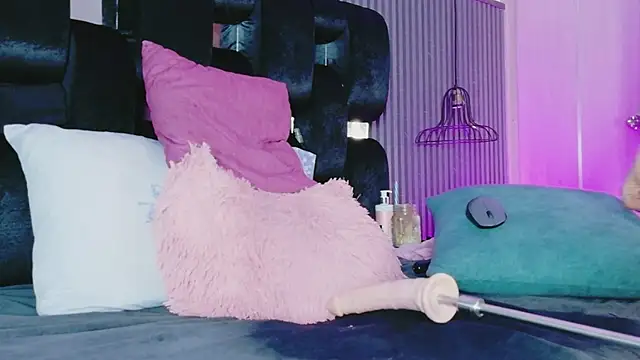 levana1's Webcam Show