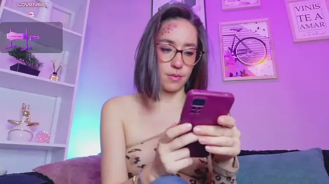 levana1n Live XXX chat