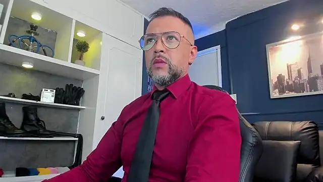 Pokazy przed kamerką – MrFrank_tattoo