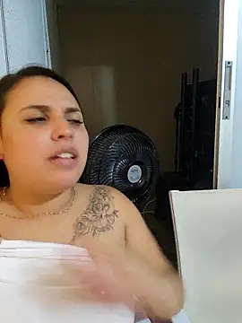 Chat XXX ao vivo de LizzRouse