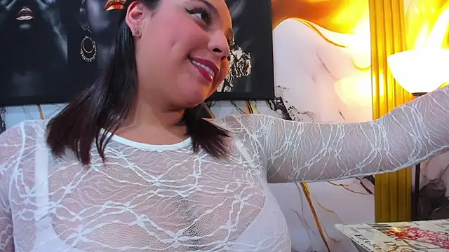 LizzRouse XXX чат на живо