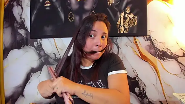 LizzRouse 现场XXX聊天