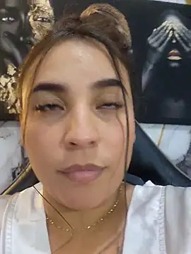 LizzRouse 现场XXX聊天