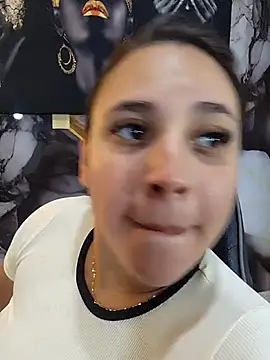 Chat +18 de LizzRouse ao vivo