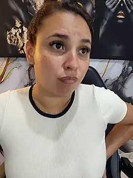 Živý XXX chat LizzRouse