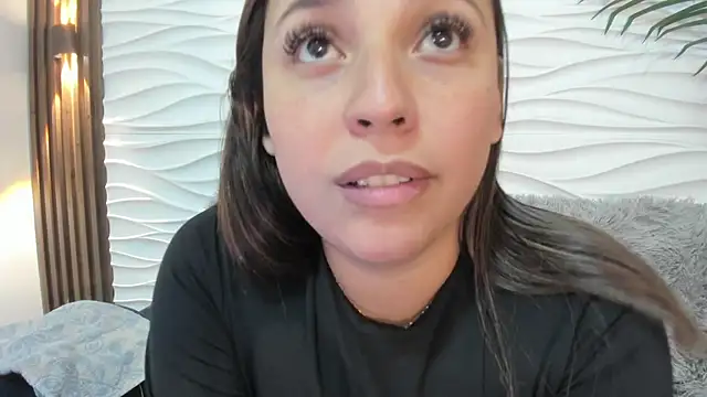 Chat XXX ao vivo de LizzRouse