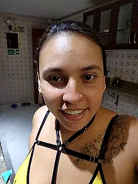 Chat +18 de LizzRouse ao vivo