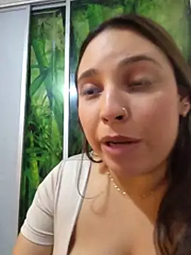 XXX chat uživo modela LizzRouse