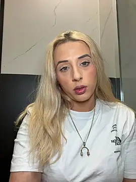 Strongqueen: вебкам-шоу